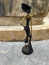 Load image into Gallery viewer, Femmes - Bronze Burkina Faso
