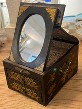 Load image into Gallery viewer, Coffret à bijoux avec miroir chinois
