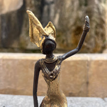 Charger l&#39;image dans la galerie, burkinia bronze aix
