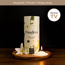 Load image into Gallery viewer, Les bougies de la marque Poudrée Paris sont une révolution dans le monde des bougies ! Avez-vous vu leur apparition dans l'émission QVEM ? Alors, qu'en avez-vous pensé ? Moi, j'adore !
Elles sont rechargeables, sans aucun entretien car la cire ne coule pas et ne salit pas vos contenants. Sans substances toxiques, elles durent beaucoup plus longtemps que les bougies traditionnelles. La collection Poudrée Paris est disponibles chez Artyana à Aix en Provence.
