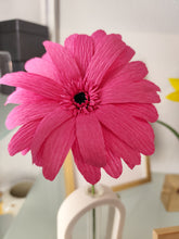 Load image into Gallery viewer, Gerbera - Les fleurs de Justine
