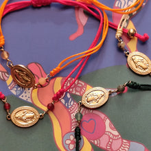 Load image into Gallery viewer, Bracelets Santa

