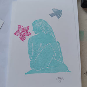 Mini gravure femme Aix en provence