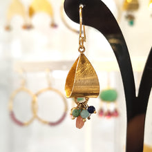 Charger l'image dans la galerie, Boucles d'oreilles Lina - Grappe
