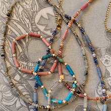 Load image into Gallery viewer, Colliers et Bracelets Pierres naturelles

