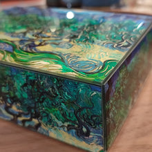 Charger l&#39;image dans la galerie, Boîte en verre
