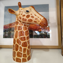 Load image into Gallery viewer, Vase animal
