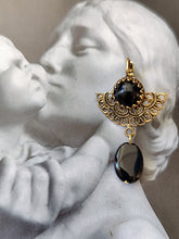 Load image into Gallery viewer, Boucles d&#39;oreilles Art Nouveau onyx Artyana Aix en Provence
