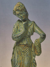 Load image into Gallery viewer, Donna Romana - Bronze
