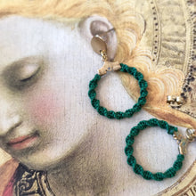 Load image into Gallery viewer, Mini créoles "Justine"
