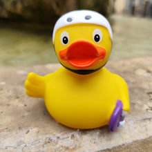 Load image into Gallery viewer, Canard Skateboard
