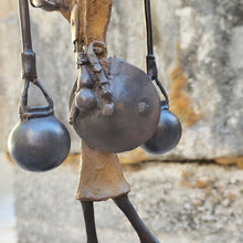 Load image into Gallery viewer, Porteur d'eau - Bronze Burkina Faso
