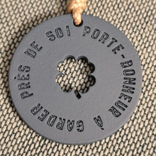 Charger l&#39;image dans la galerie, Porte-clés Porte-bonheur
