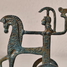Charger l&#39;image dans la galerie, Athena sur son char - Bronze
