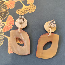Charger l'image dans la galerie, CLIPS boucles d'oreilles laquées Chapo
