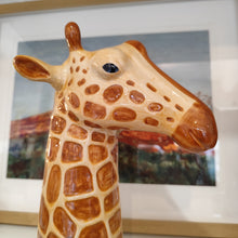 Load image into Gallery viewer, Vase animal
