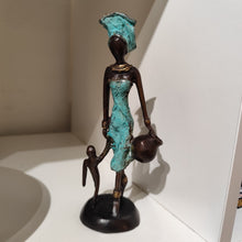 Charger l&#39;image dans la galerie, Petit bronze africain
