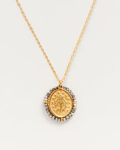 Load image into Gallery viewer, Colliers Médaille miraculeuse Palas - Perles fantaisie
