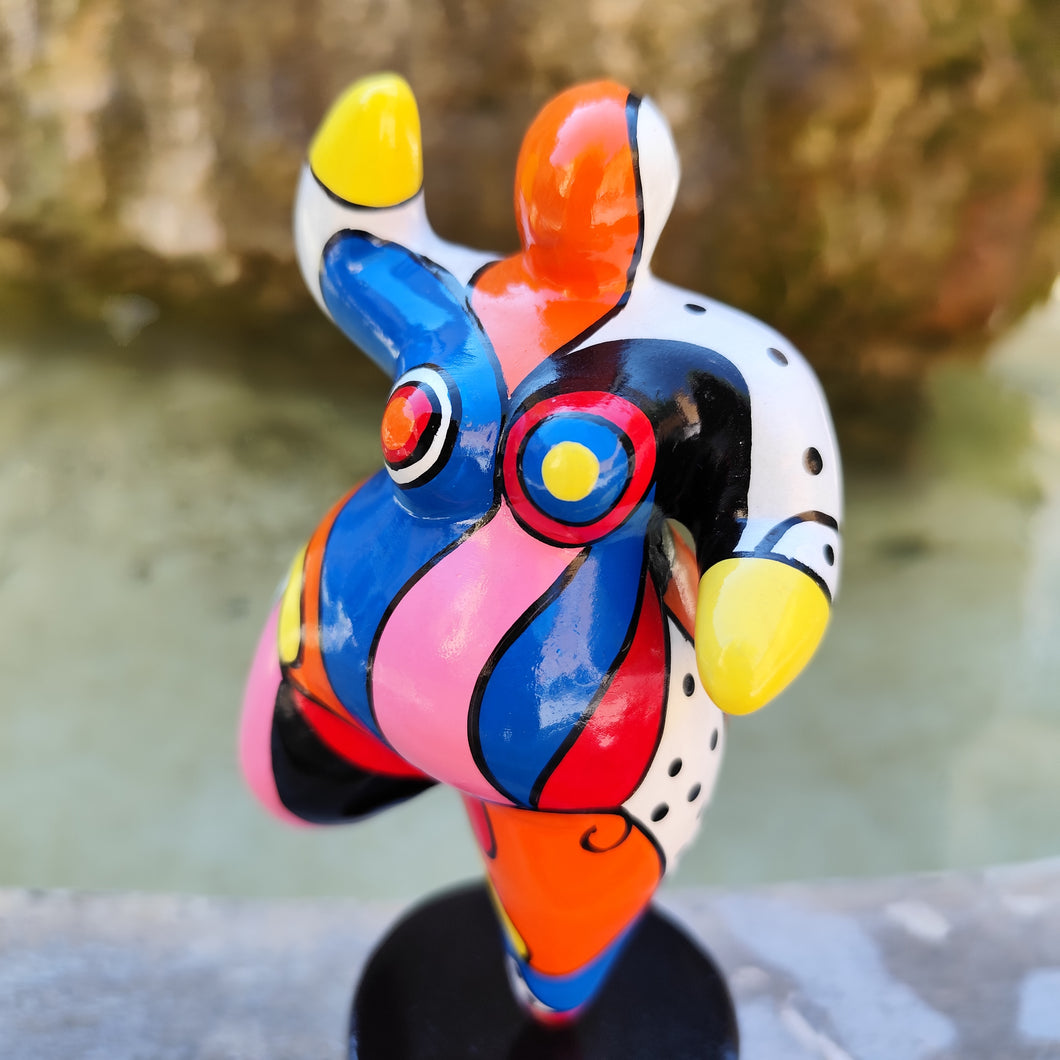 Dolly sculpture femme artyana Aix en Provence 