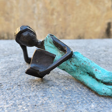 Load image into Gallery viewer, Bronze Burkina Faso allongés
