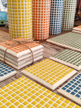 Load image into Gallery viewer, Sous verre mosaïque coloré façonnette artyana Aix en Provence 
