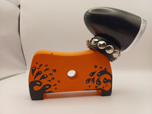 Charger l&#39;image dans la galerie, Lampe Sculpture DOGGY de Nanou Puppo
