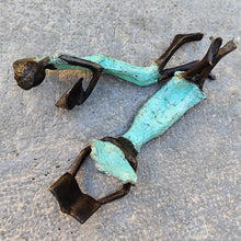 Load image into Gallery viewer, Bronze Burkina Faso allongés
