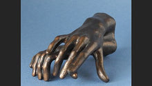 Load image into Gallery viewer, Mains - Rodin
