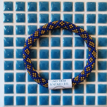 Load image into Gallery viewer, Bracelet en perles du Népal - Violet
