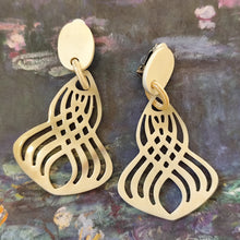 Load image into Gallery viewer, CLIPS boucles d'oreilles corne naturelle
