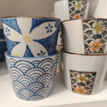 Load image into Gallery viewer, Gobelets porcelaine
