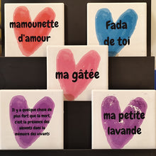 Load image into Gallery viewer, Carrés d'Art - Mes petits cœurs
