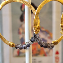 Charger l'image dans la galerie, Boucles d'oreilles Lina - Créoles perlées
