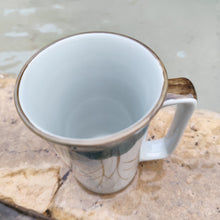 Load image into Gallery viewer, Grands mugs Koi Lotus
