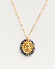 Load image into Gallery viewer, Colliers Médaille miraculeuse Palas - Perles fantaisie
