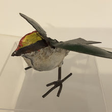 Charger l'image dans la galerie, Roitelet en envol
