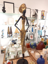 Charger l&#39;image dans la galerie, Sculpture Bronze Femme - doré
