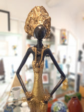 Charger l&#39;image dans la galerie, Sculpture Bronze Femme - doré
