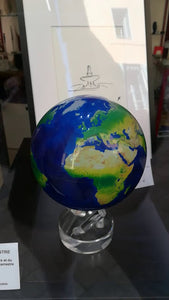 globe rotatif vue satellite sans nuage